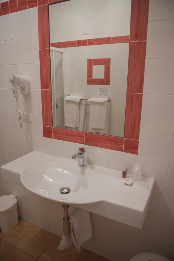 Hotel Caluna Charme Сан-Джованни-а-Пиро Экстерьер фото